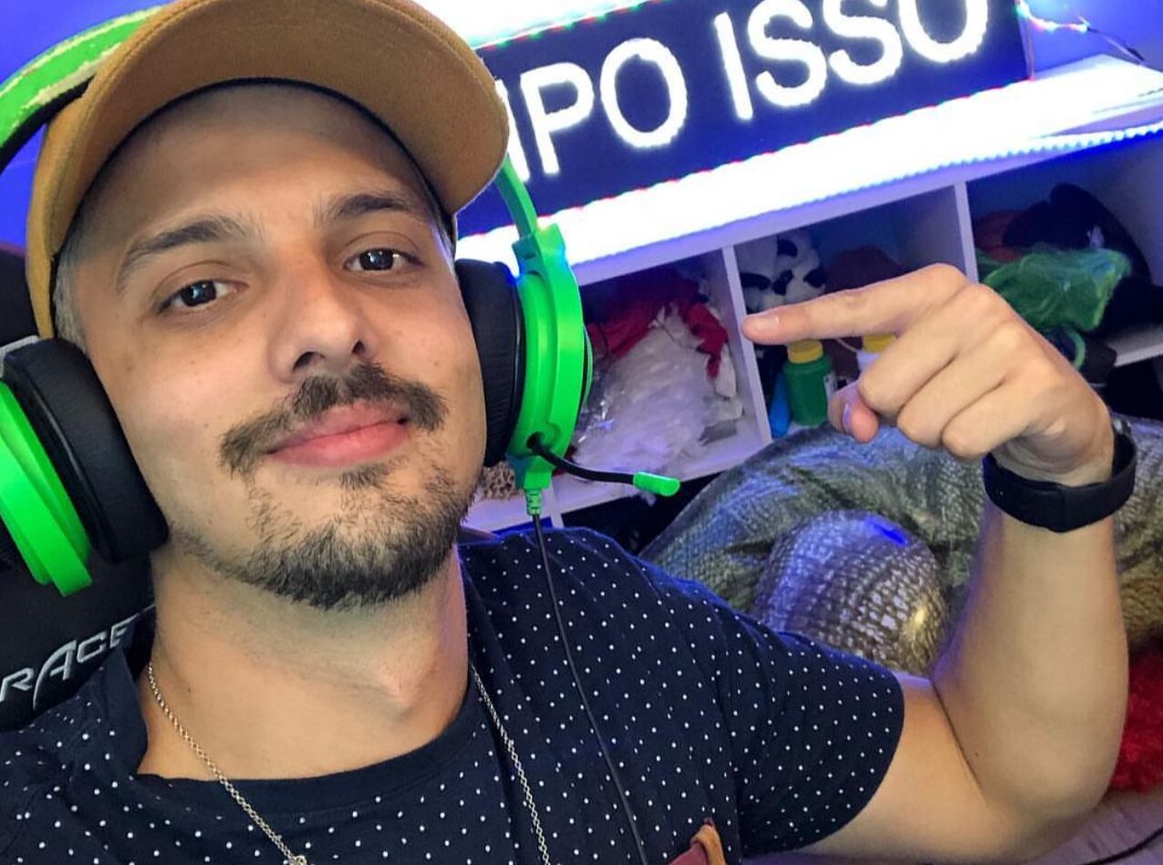 Influenciador Caio Pericinoto é Anunciado Como O Novo Ceo Do Canal Do Youtube Da Mansão Movie 5382