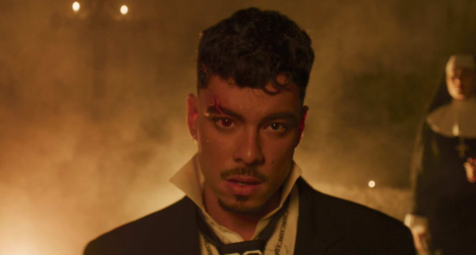 Luverboi comemora feedback de “Nosferatu” e revela histórias dos bastidores do clipe