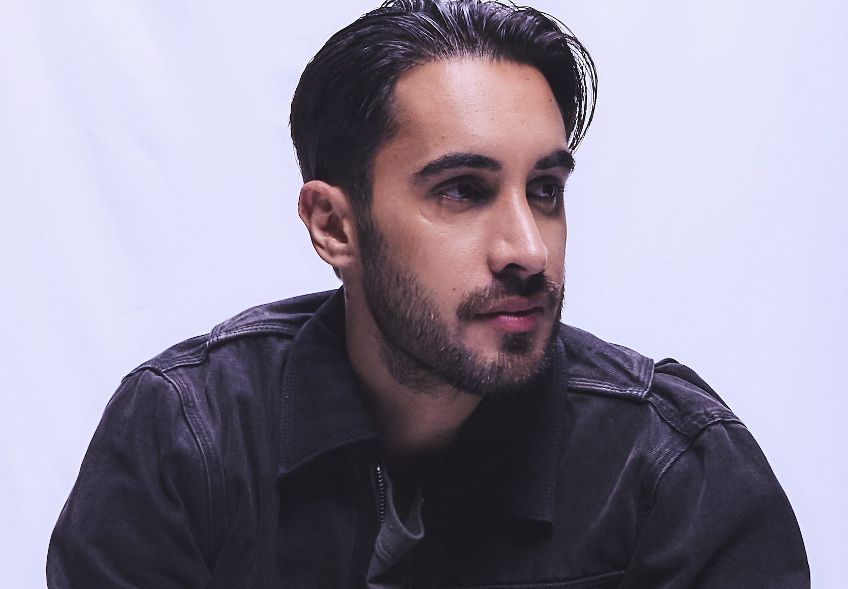 Diogo Melim celebra o amor e a nova fase artística no álbum “Rascunhos”