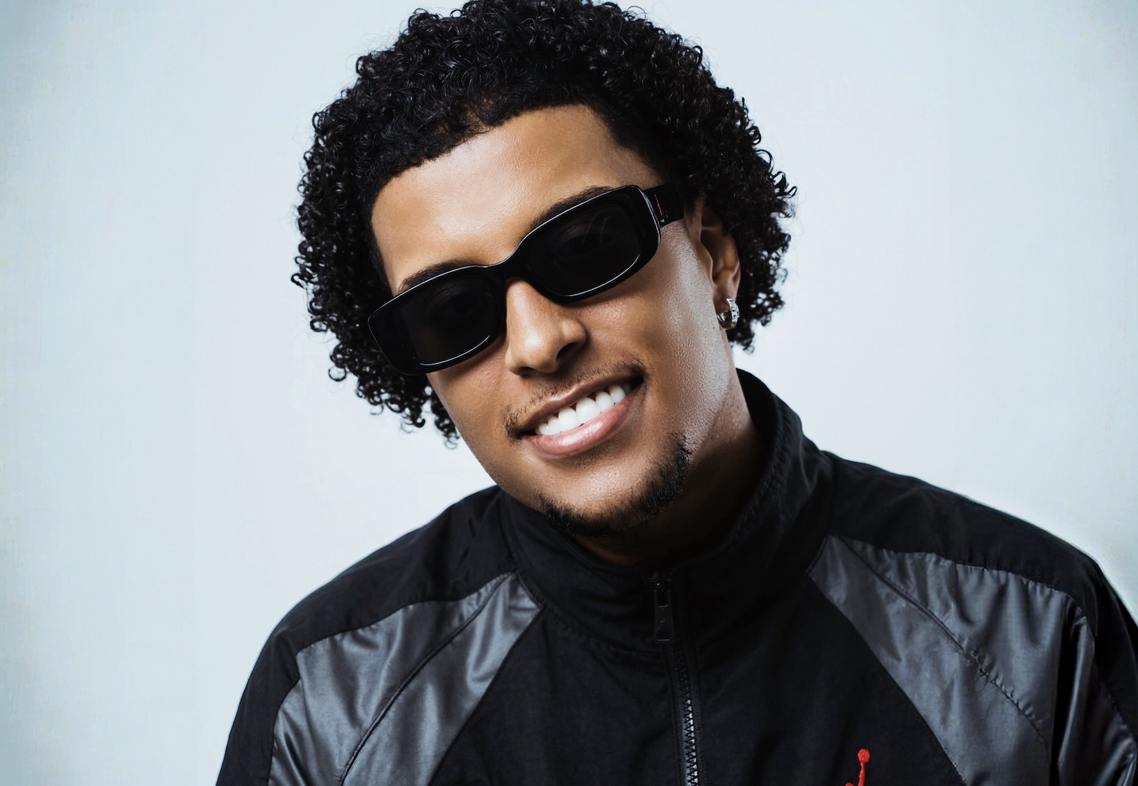 Com distribuição da MusicPRO, DJ THG lança “Foi o Seu Sentadão”