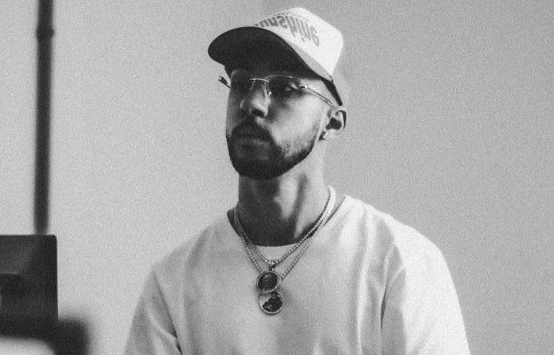 808 Luke convoca o rap brasileiro para um ritual coletivo: “Magia Negra” chega nesta sexta (17) com peso, fluidez e autoafirmação