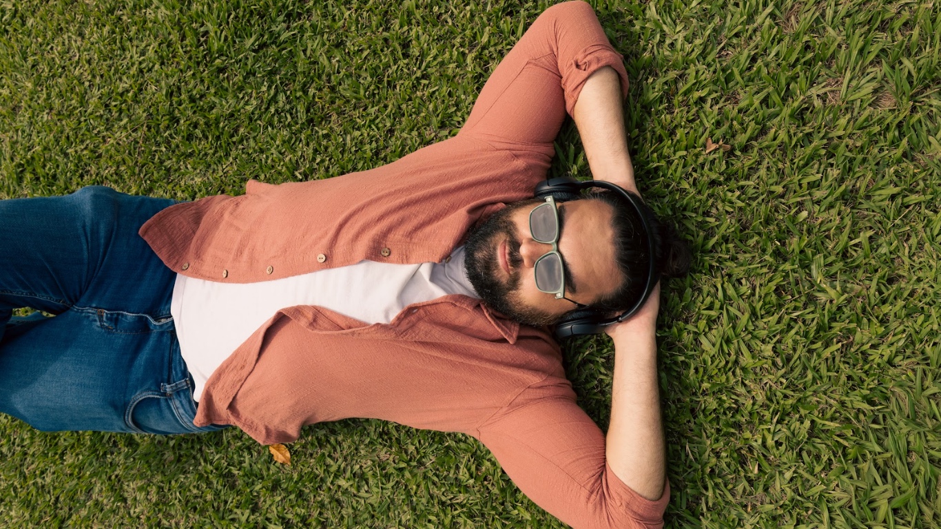 Lucas Felix lança novo álbum ‘Todas as Canções’