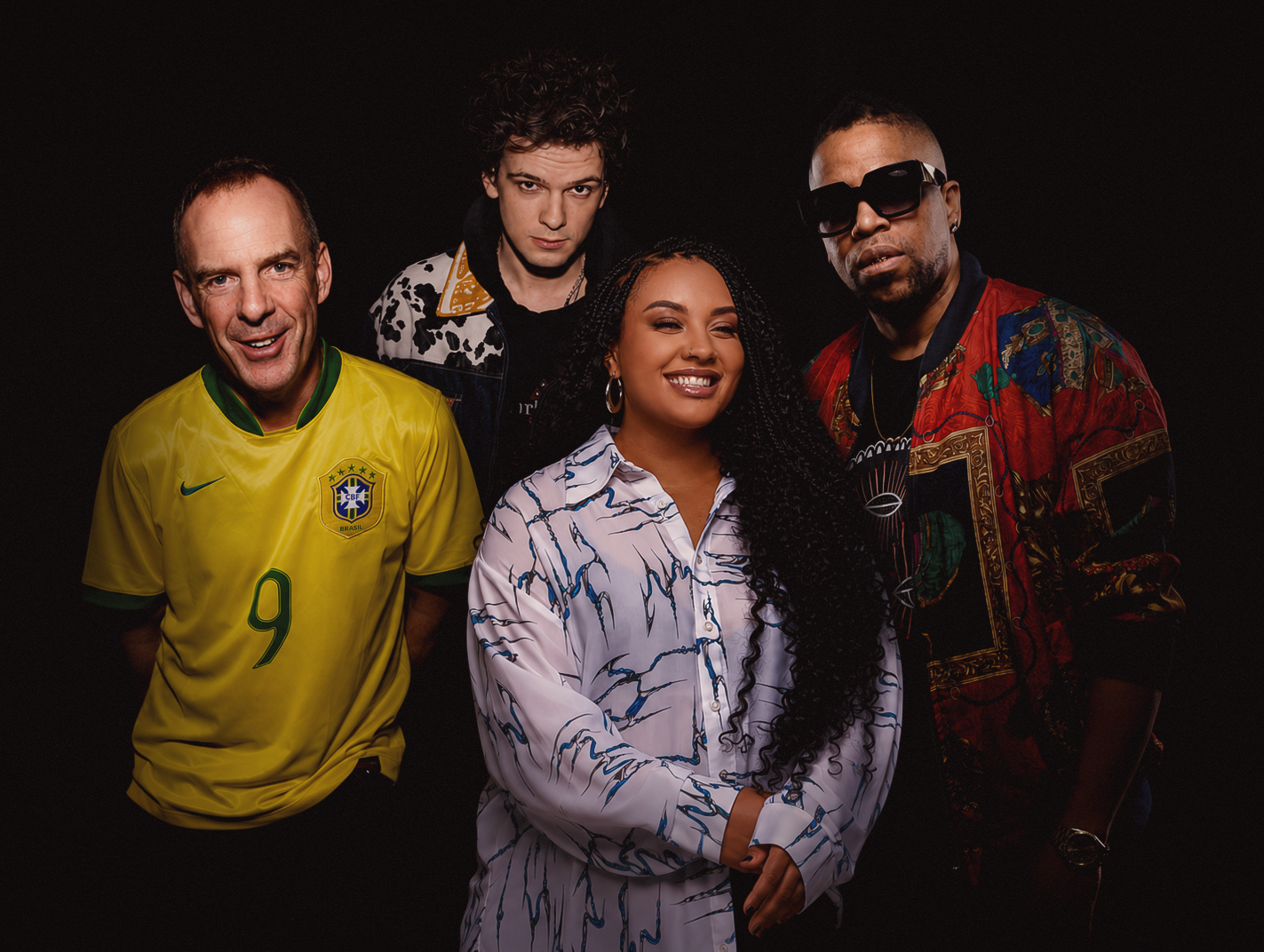 Carola lança collab com gigantes da história da música eletrônica global: Fatboy Slim e Felix Da Housecat