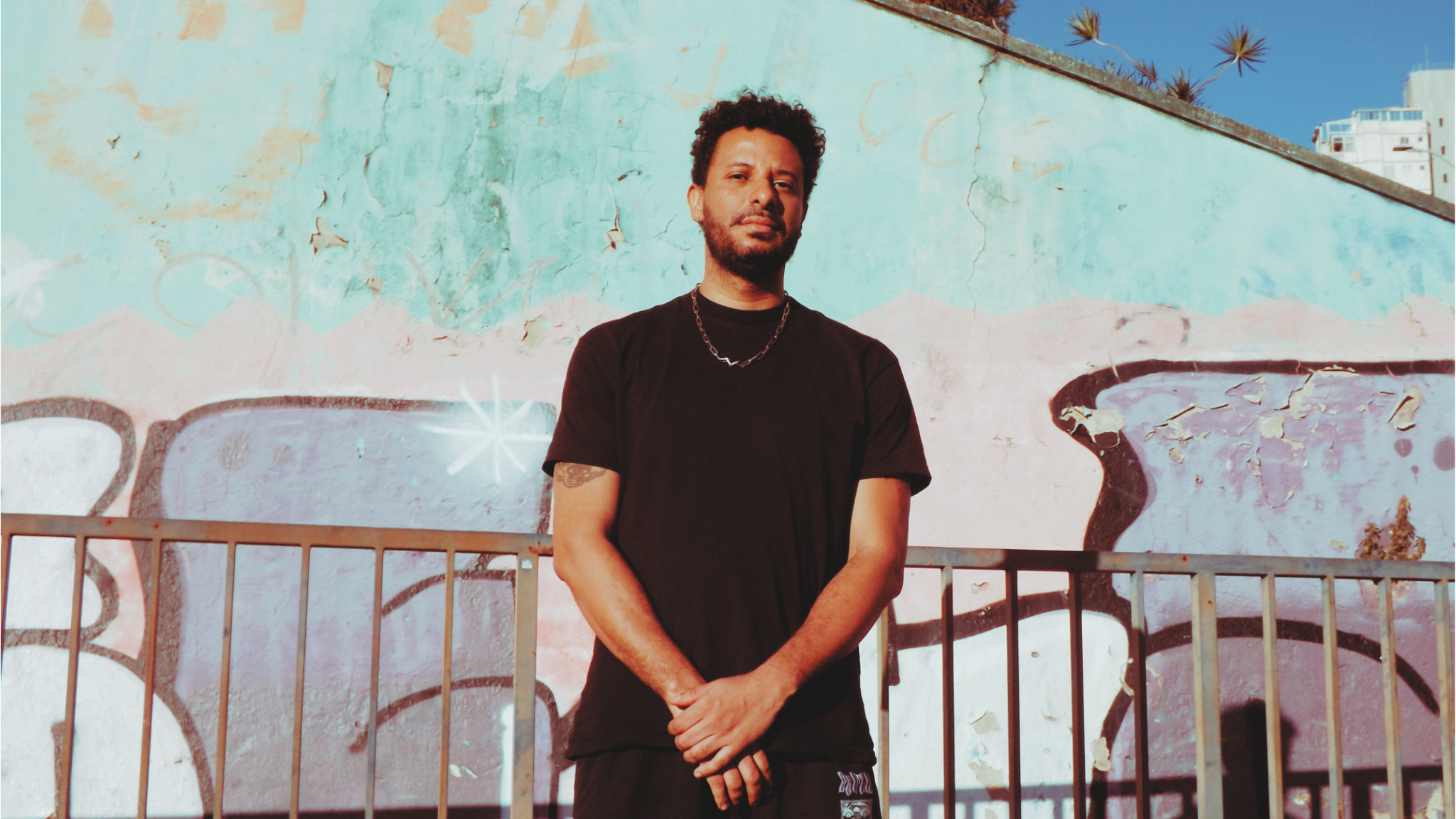 O Anti-POP morre no final: João Jardel fecha a tampa do ciclo com novo EP megaPOP.